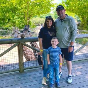 Meet your Poshers, Scott & Ginna